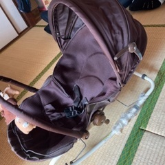 ★カトージ　ベビーバウンサー　角度調節◯  ロック◯  シートベルト付き　屋根？付き　専用収納ケース　防水シート付き★の画像