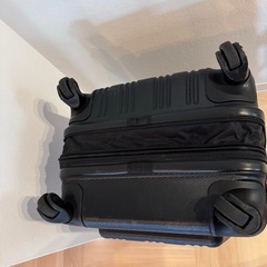 【決まりました】スーツケース　ブラックの画像