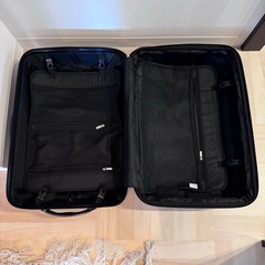 【決まりました】スーツケース　ブラックの画像