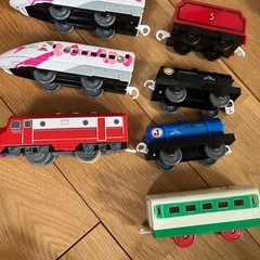 本日処分　プラレール　トーマス　電車の画像