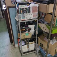 😺格安🌸一個　百円携帯ケース　フィルム