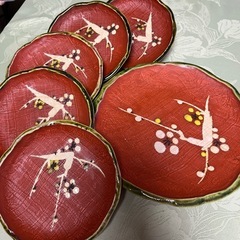お皿の画像