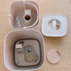 【美品】アンドデコ　超音波加湿器の画像