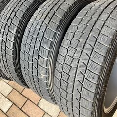 スタッドレスタイヤ　215/60R17　エスティマで使用　DUNROP WINTERMAXX 4本　手渡し希望の画像