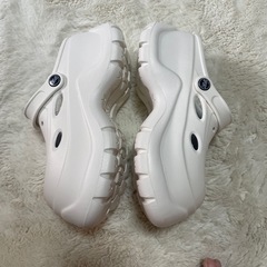 白　厚底　サンダル　新品の画像