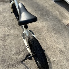 キックバイクの画像