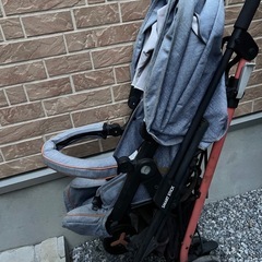 ベビーカートの画像