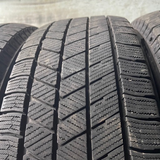 極上タイヤ　BRIDGESTONE ブリヂストン　ブリジストン　VRX3 205/65R16 スタッドレス　タイヤ　2021年製　16