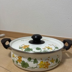 昭和レトロな鍋