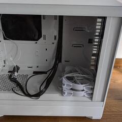 パソコンケース Fractal Design Pop Silent White TG Clear Tint Middle Tower PC Case FD-C-POS1A-04 CS8011.の画像