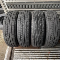 バリ山　BRIDGESTONE ブリヂストン　ブリジストン　VRX 175/60R16 スタッドレス　タイヤ　2019年製　16インチ