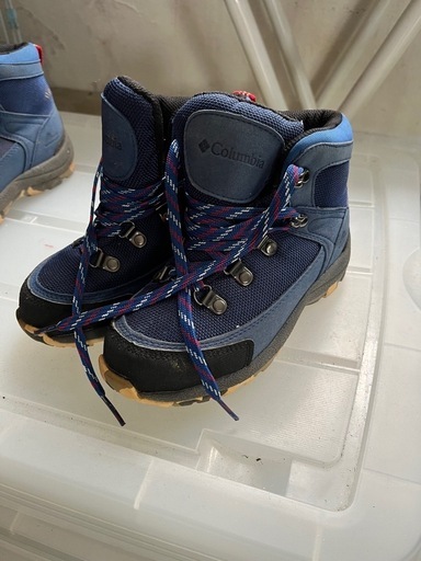 Columbia 登山靴（kids）