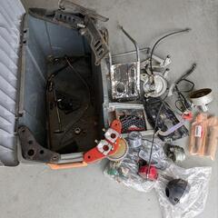 モンキー他ジャンク部品の画像