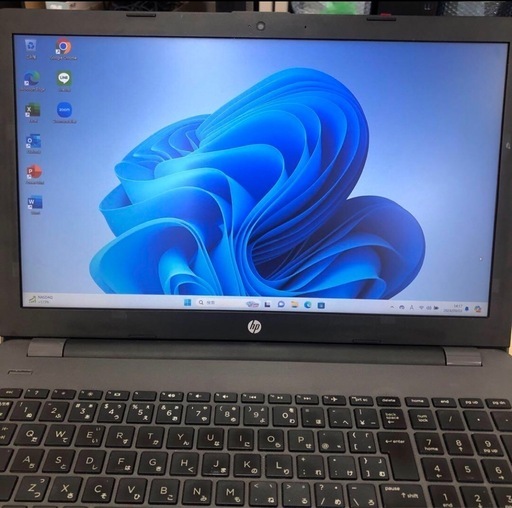 280 お買い得‼️　hp ノートパソコン　8GB SSD256G Corei5