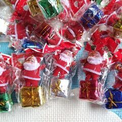 クリスマス用品　飾り　クマ　タイコ　サンタ🎅の画像