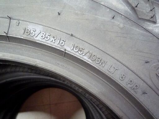 新品 スタッドレスタイヤ 4本セット トーヨー オブザーブ W/T-R 185/85R16 105/103 N LT 2023年製 T