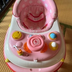 ベビー用品　歩行器　美品