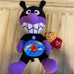 ぬいぐるみ　バイキンマン　かびるんるん