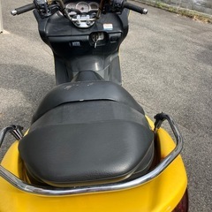 エンジン始動動画あり在庫多数投稿してます　堺市堺区　マジェスティ250C 黄色 の画像