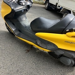 エンジン始動動画あり在庫多数投稿してます　堺市堺区　マジェスティ250C 黄色 の画像