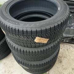 ブリジストン　スタッドレス　4本セット　225/50R18