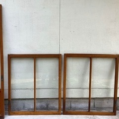 レトロな建具　引き戸　戸棚　古民家　無垢