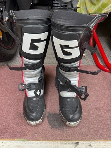 モトクロスブーツ