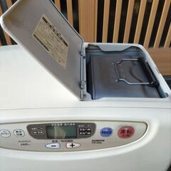 石油ファンヒーターの画像