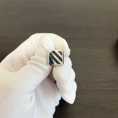 TAKEO KIKUCHI カフスの画像