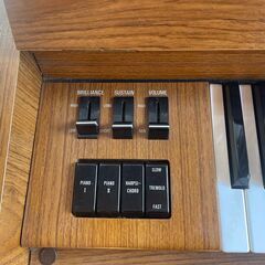 ヤマハ 電子ピアノ P-302の画像