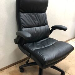 ニトリ　オフィスチェア　ワークチェア　デスクチェア　ハイバックチェア　クロウドMC　ブラック　合皮　イス　椅子の画像