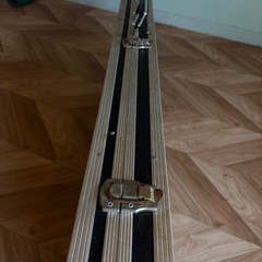 エドワーズのベースの画像