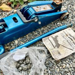 フロアジャッキ　２t ニュートレイン　エマーソンEM19の画像