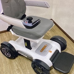 未来の電動車椅子　スマホ操作　スマートキー　展示品の画像