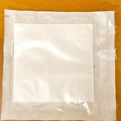 床ずれに！ 【 傷口に くっつきにくい 】創傷用吸収パッドの画像