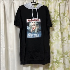 黒のワンピース