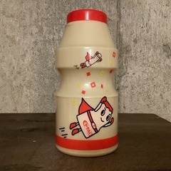 ヤクルト　Yakult 貯金箱