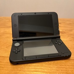 Nintendo 3DS LLの画像