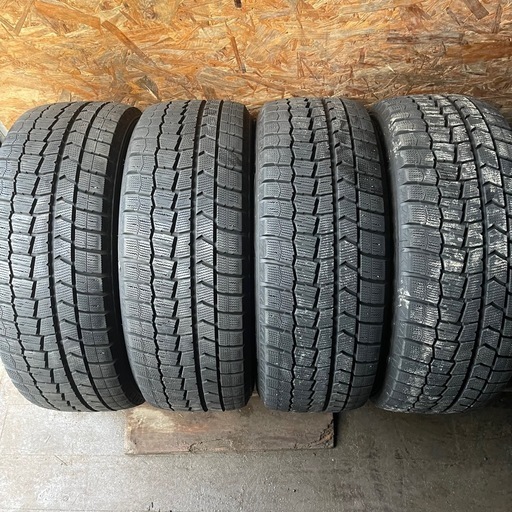 バリ山　DUNLOP ダンロップ　WM02 225/55R17 スタッドレス　タイヤ　2020年製　17インチ