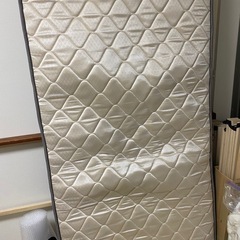 ニトリ　コイルマットレス➕フレームの画像