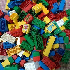 LEGOデュプロ 大量セット(LEGO仕様の収納箱付)