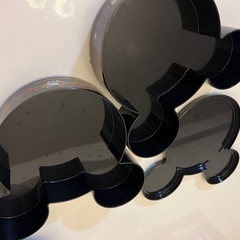 ディズニーリゾート お菓子容器の画像