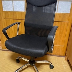 デスクワーク、ゲームチェア