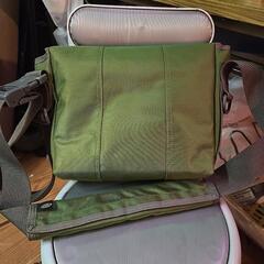 【美品】[ティンバック2] TIMBUK2 デラックス・ボンテージ

カメラ専用バッグ　バッグインバッグ付きの画像