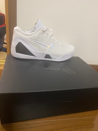 KoBeBryantコービー9HALO 新品未使用27.5cm