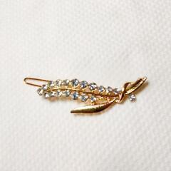 新品！月と花のヘアピン3個セット　ヘアクリップの画像