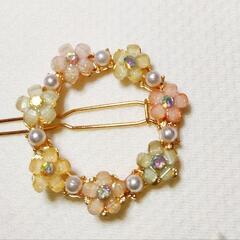 新品！月と花のヘアピン3個セット　ヘアクリップの画像
