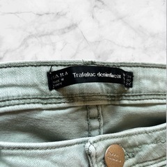 ザラ/ZARA Trafaluc❤スキニーデニム　レディース　ジーパン　ボトムスの画像