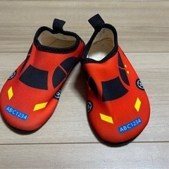 未使用に近い　1回使用  14～15.5cm室内 靴/バッグ 靴 サンダルの画像