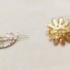 新品！月と花のヘアピン2個セット　ヘアクリップの画像